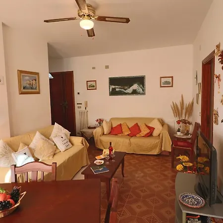On The With Balcony, Wi-fi & Air Conditioning; Parking Holiday home Otranto