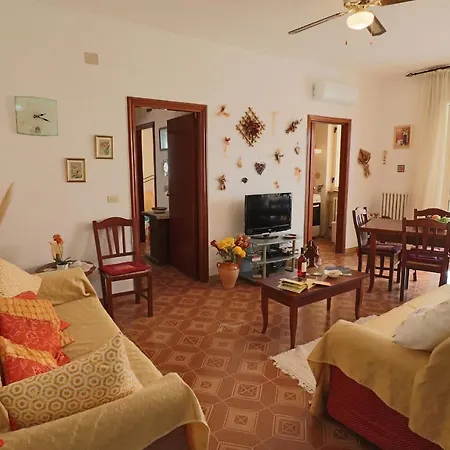 On The With Balcony, Wi-fi & Air Conditioning; Parking Otranto